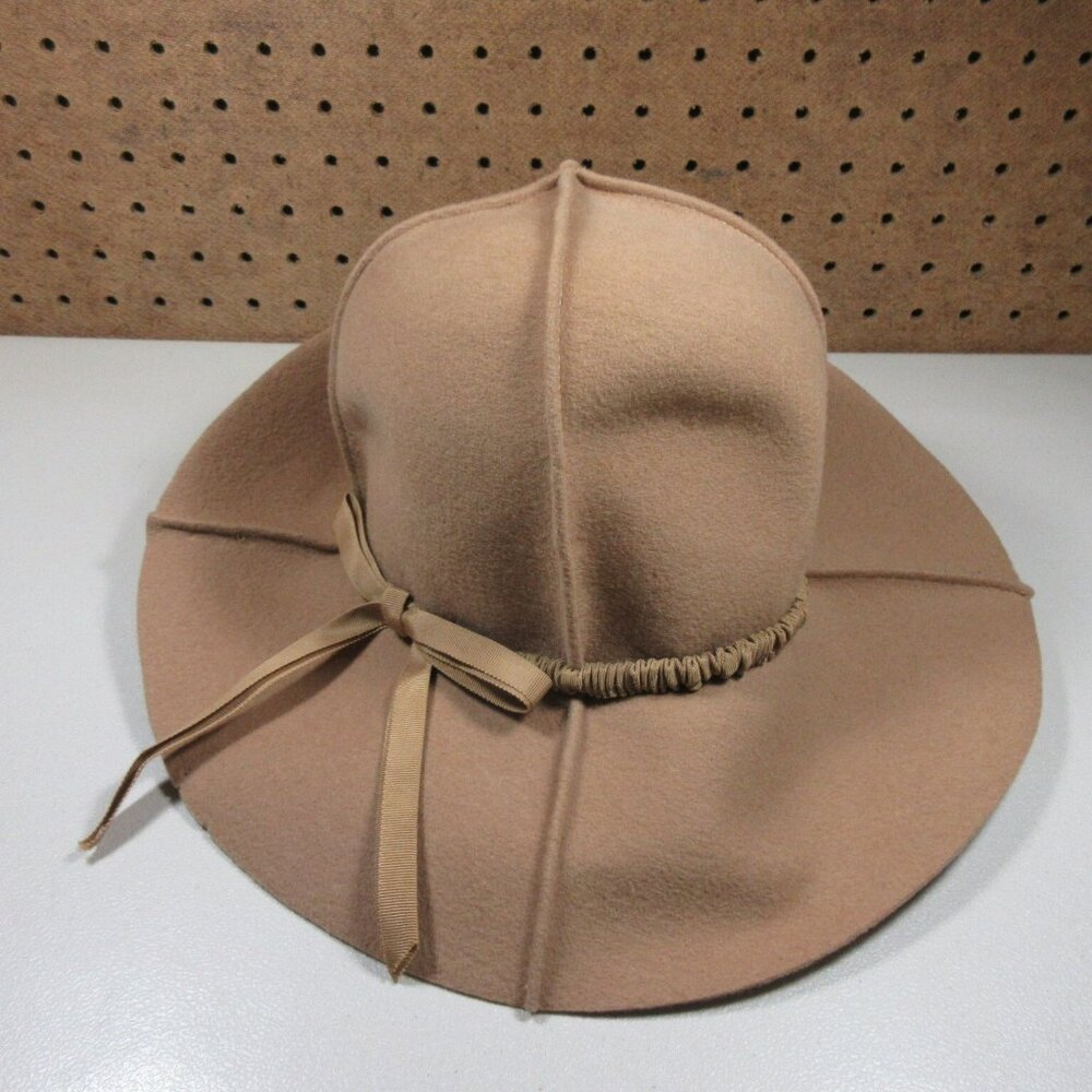 Glenover womens beige Wool Cloche Hat S